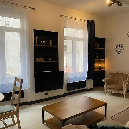 L'augusteum Apartment *